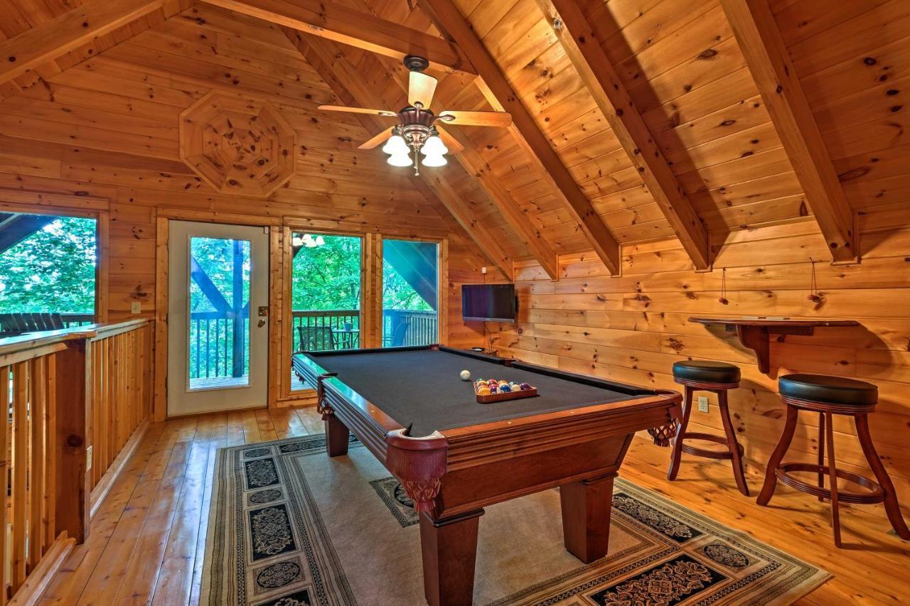 Pigeon Forge Cabin With Hot Tub, Grill And Pool Table! Villa Sevierville Exterior foto