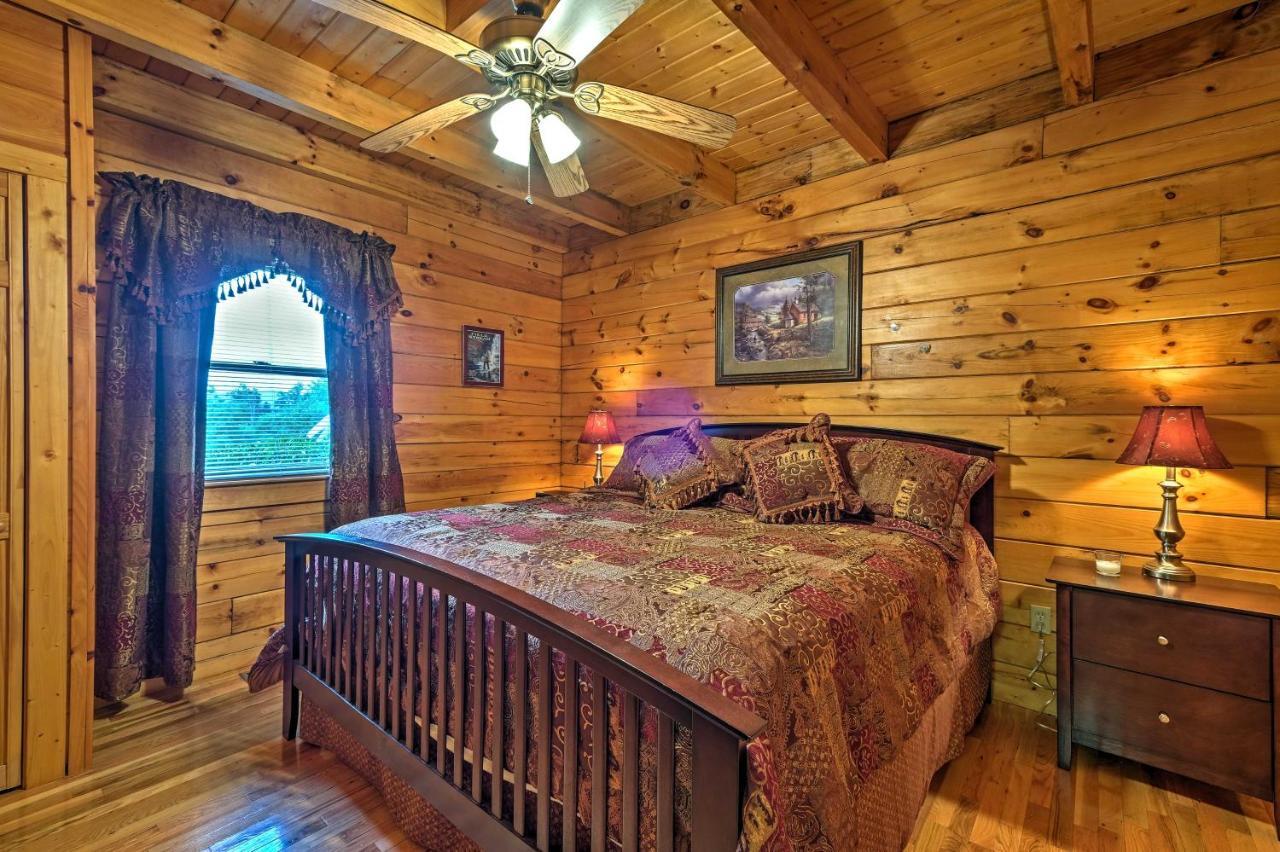 Pigeon Forge Cabin With Hot Tub, Grill And Pool Table! Villa Sevierville Exterior foto